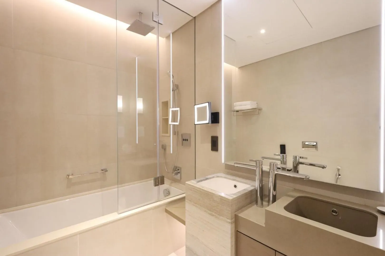 Livbnb-Sleek 2B Where City And Sky Meets The Sea Dubai 0*,  United Arab Emirates