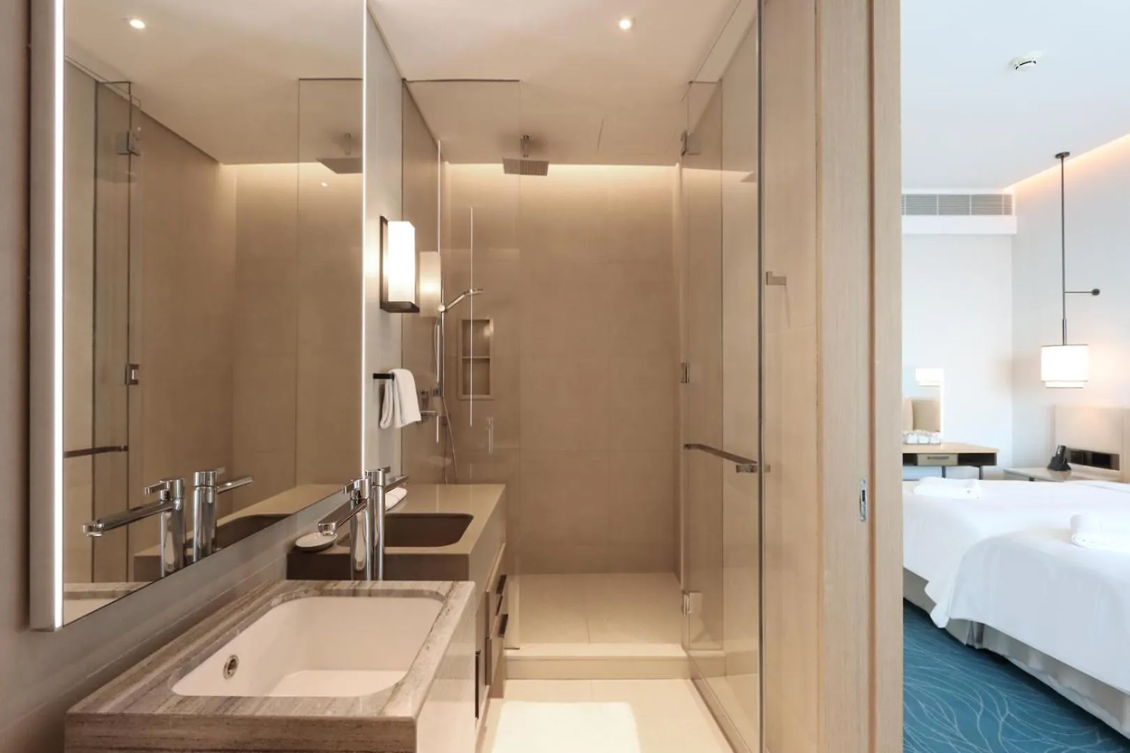 Livbnb-Sleek 2B Where City And Sky Meets The Sea Dubai United Arab Emirates