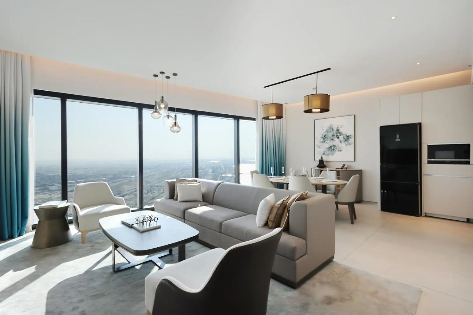 Livbnb-Sleek 2B Where City And Sky Meets The Sea Dubai
